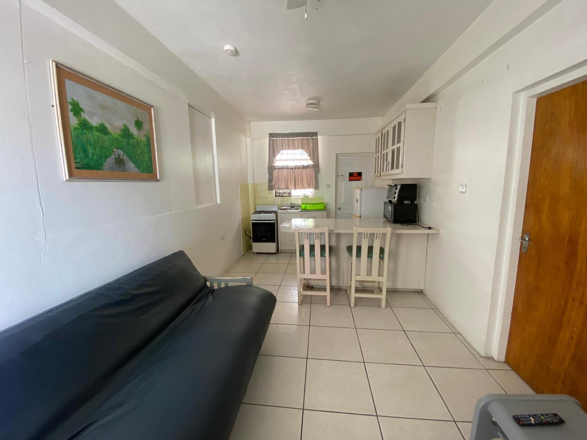 Melrose Beach Apartments Inc Bridgetown Szoba fotó