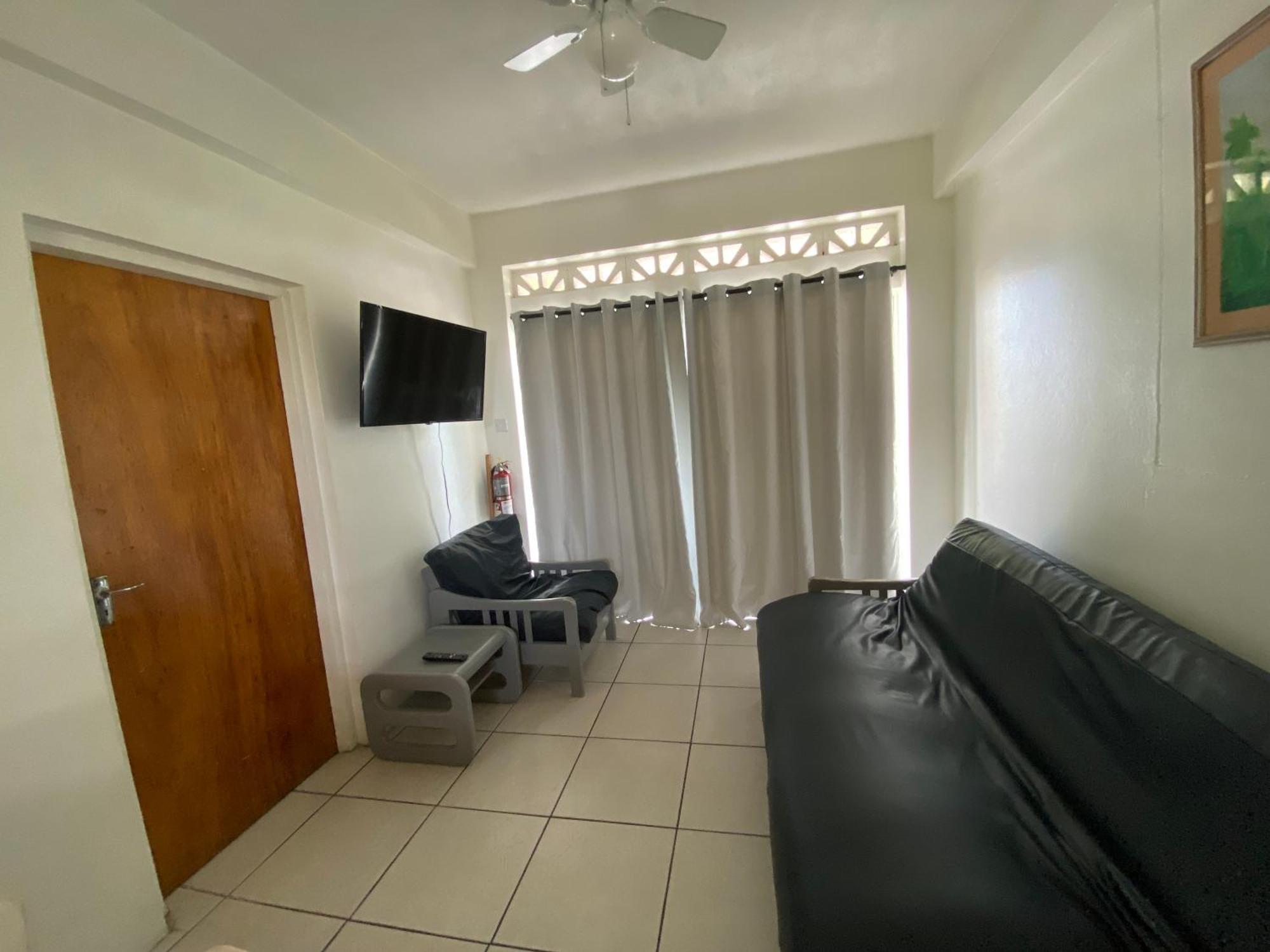 Melrose Beach Apartments Inc Bridgetown Szoba fotó
